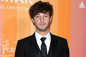 ♥ video sneak peeks : Cameron Dallas Arrested For Allegedly Slugging Man At Hotel