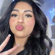 Kimberly Aviles's Instagram, Twitter & Facebook