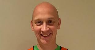 Widnes man raises £5k for deafblind charity ahead of London Marathon  challenge