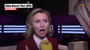 Venstresiden frykter at hun vil bryte isoleringen av sd. Ebba Busch Thor Darfor Skakade Jag Inte Akessons Hand Youtube