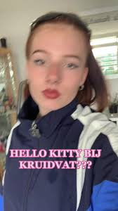 mijne kostte zelfs 5,99 per stuk ipv 7,99🫶 #sanrio #hellokitty #kruidvat  #tiktoknl #fyp #foryou #voorjou #xyzcba