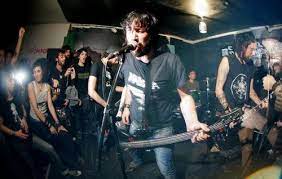 Ekkaia was a neocrust band from a coruña, spain. Ekkaia Musik Videos Statistiken Und Fotos Last Fm