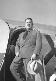 Estar hecho un lázaro coloquial estar. File General Lazaro Cardenas Del Rio Jpg Wikipedia