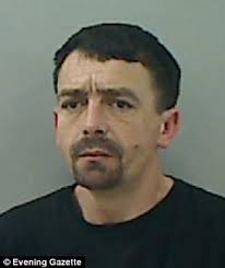 Driver REVERSES into police escaping arrest in Hartlepool