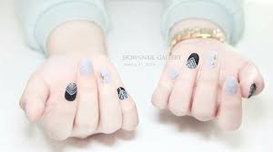 霧面感 給了指尖全然不同的詮釋方式 hows nail 服務項目 凝膠設計設計理念 霧灰皮草x shironezumi白鼠 聽見好事 07 555 9788 感受好事 高雄市鼓山區明華路351號 hows nail galle