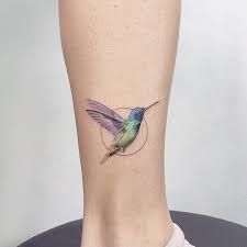 101 Tiny Animal Tattoo Designs For Men And Women Animaltattoos Tattoos Lovely Animals World Gorgeous Tattoos Shape Tattoo Hummingbird Tattoo