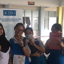 Kejohanan hoki ini telah berlangsung di stadium hoki pandamaran, klang. Fotos Bei Smk Bandar Puchong Jaya B Sekundarschule