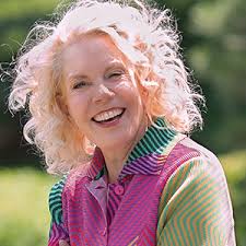 Root Chakra: Your First Energy Center Simplified and Applied (Llewellyn's  Chakra Essentials, 1): Dale, Cyndi, Benson, Anthony J.W., Bhatnagar, Dr  Nitin, Brown, Jo-Anne, Huggins, Amanda, Lembo, Margaret Ann, Nicole, Gina,  Tuenge, Tia,