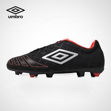 Us 92 15 Umbro Football Shoes Men Ux Series Rubber Soles Anti Slip Adult Students Professional Training Sneakers Sports Shoes Ucb90103 In Soccer