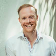 Robert Dombrowski: Finanzberater in Köln