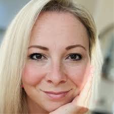 30 Jahre Orthopädie-Technik in Bad Düben. Mein Vater gründete am 01.01.1991  im Alter von 58 Jahren sein eigenes Unternehmen. Ein Risiko, aber auch ein  Herzenswunsch. Dieses Unternehmen in 2…