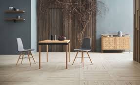 Whether it's a cosy breakfast for two or a game night set for six, an extendable dining table will give you plenty of room to grow. 10 Best Extendable Dining Tables In Singapore 2021 Best In Singapore