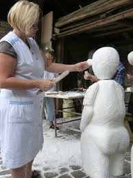 Betonfiguren Kreativ Mit Beton Creaktiv Keramikwerkstatt In 2020 Betonfiguren Figur Kreativ