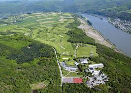 Explore concerts, meetups, open mics, art shows, music events and a lot more. Jakobsberg Hotel Golfresort Boppard Rhens Albrecht Golf Guide