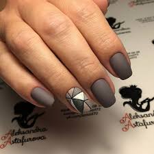 Gelnagel Grau Matt Trendfarbe Geometrisch Muster Weiss Rosa Schwarz Acrylnagelformen Kurze Acrylnagel Manikure Ideen