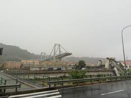 Our porno collection is huge and it's constantly growing. Crolla Ponte A Genova 20 Morti Tra Cui Un Bimbo E 13 I Feriti Nuovo Sud