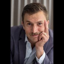 Mick Torres's Instagram, Twitter & Facebook