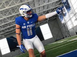 The impact of the 2019 and 2020 class of commits youth movement at the air force academy contact/follow @sean or @mwcwire in a football season like no other, 2020 has placed hurdles before every program in the country. Outsports On Twitter Record 7 Openly Gay Bi College Football Players In 2018 Whose Season Starts Tonight Https T Co 3aq70hnxtq