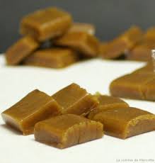 Journee Confiserie Caramels Mous Au Beurre Sale Et Guimauves Again Caramel Mou Recette Caramel Mou Recettes Sucrees