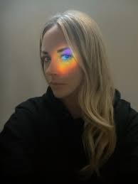 Ellie Lloyd's Instagram, Twitter & Facebook