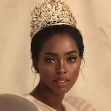 Ferdinand Manglicmot Canonizado