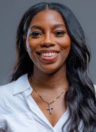 Christina Duncan's Instagram, Twitter & Facebook