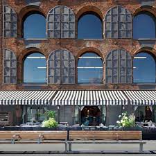 Located in brooklyn bridge park, this elegant and upscale restaurant is open seven days a week for lunch, cicchetti, and dinner, as well as weekend brunch. Cecconi S Dumbo Restaurant Brooklyn Ny Opentable