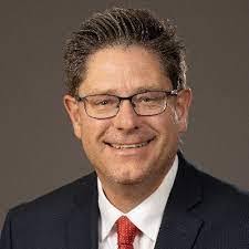 Dean Beckman's Instagram, Twitter & Facebook