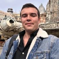 4200+ perfiles de «Toscano»