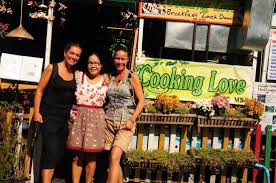 15.6k members in the starkid community. Samen Met Lyn Eigenaresse Picture Of Cooking Love Chiang Mai Tripadvisor