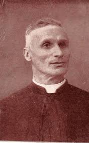 Un uomo di fede profonda conquista la collettività basso deltizia, il  sacerdozio di don Federico Fuolega nella parrocchia di Tolle. Don Federico  Fuolega era nato a Chioggia il 23 agosto del 1881,