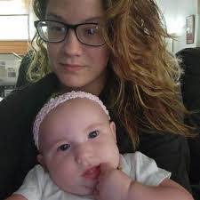 Tami Waller's Instagram, Twitter & Facebook