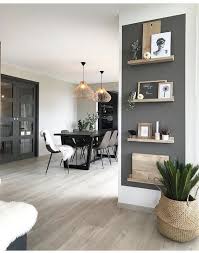Trouver dans cet article de blog, toutes les astuces nécessaires pour aménager un coin bureau, un coin repas ou une jolie table basse #amenagerunpetitespace #petitespace. Woonkamer Living Room Grey Apartment Living Apartment Living Room