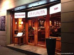 Los propietarios del la flauta pueden ampliar o actualizar la información (precio, recetas, cocina, especialidades, menú, postres, cocinero, vinos, carta) mediante el formulario de opinión que se encuentra a. La Flauta Barcelona Currycurryquetepillo