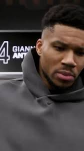 Giannis responde a Sengun y Schröder es Jordan en FIBA😂 Sígueme en  @8segundosbasket para ser feliz viendo baloncesto💜 #nba  #giannisantetokounmpo #dennisschroder #baloncesto #eurobasket