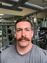 127687112022.png?v=0