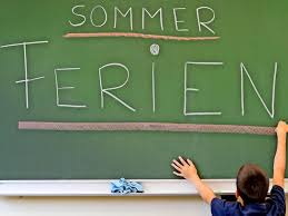 Break (usually three days or more). Wenig Urlaub Lange Schulferien Wer Kummert Sich Um Die Kinder