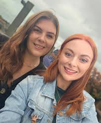 Left thank you all. School mums spontaneous night out ! (Always the best)  New cross turnpike, table 69. Moved tables ! To cold Have played before and  will play forward. All alcohol