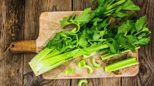Daun seledri dan daun bawang. 5 Manfaat Daun Seledri Salah Satunya Kaya Antioksidan Bola Liputan6 Com