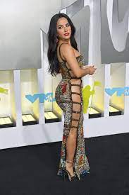 Becky G's Shimmering Dress at the MTV VMAs | Photos | POPSUGAR Fashion