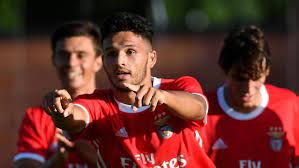 This stream works on all devices including pcs, iphones, android, tablets and play stations so you can watch wherever you are. Dinamo Zagreb Benfica Uefa Youth League Uefa Com