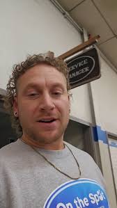 Cameron Hollis (@salesdaddy88) • Instagram photos and videos