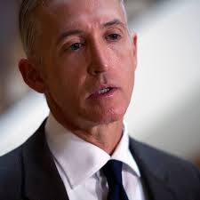 Lawmakers require ex-Clinton staffer who worked