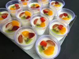 Apabila informasi yang kami sampaikan di bestresep.com ini bermanfaat bagi anda, silahkan anda bisa share artikel tersebut ke sosial media lainnya. 25 Inspirasi Keren Puding Buah Cup Alexandra Gardea
