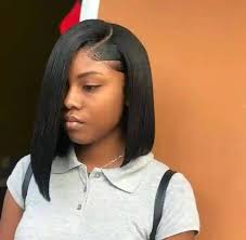 Tranças novas tendências micro twist por 12mil kz também faço ao  domicílio,tudo com o meu material WatsApp e marcações 938707183