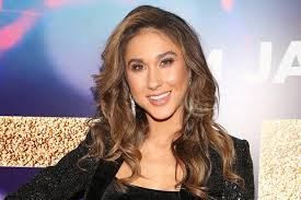 Co ciekawe, na studia zdecydowała się wyjechać z kraju do stanów zjednoczonych. Ida Nowakowska Zostanie Piosenkarka Super Express Wiadomosci Polityka Sport