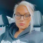 Abigail Hamblett's Instagram, Twitter & Facebook