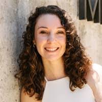 Debbie Lear's Instagram, Twitter & Facebook