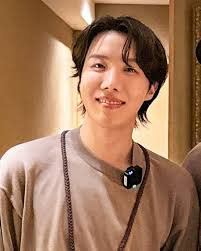 I swear to god.. he is the prettiest m£