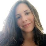 Lisa Caravella's Instagram, Twitter & Facebook